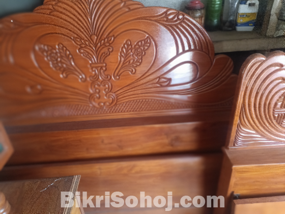 সেমি বক্স খাট